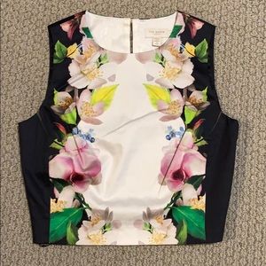 Ted Baker London Dayian Floral Top Size 1